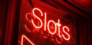 696 game Live Casino APP မိုဘိုင်းဖုန်းတွင် Baccarat ကစားနေသောပုံ